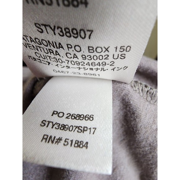 Patagonia Gray T-Shirt Size Large Ventura, CA Slim Fit - Picture 9 of 9